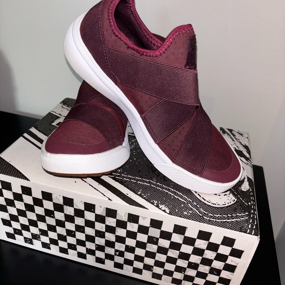 Vans Ultra Cush women’s pull on size 7